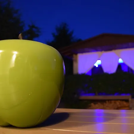 Nyaraló Superior - Am Mit Garten Und Pool Engelsbach