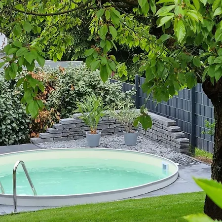 Holiday home Superior - Am Mit Garten Und Pool *