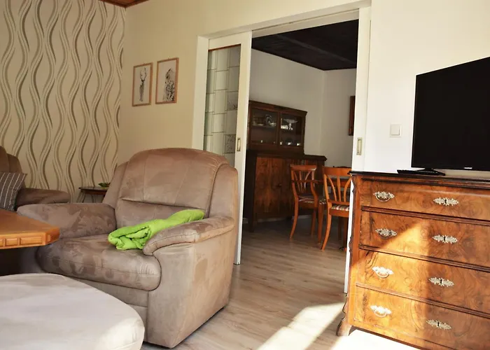 Superior - Am Mit Garten Und Pool * Engelsbach